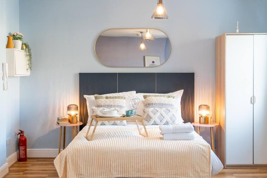 Hyde Park-Notting Hill London Studio Apartment Bagian luar foto